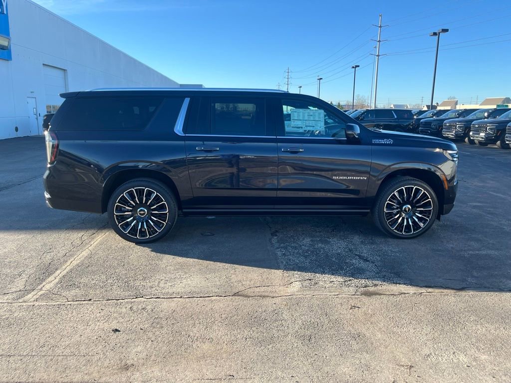 New 2026 Chevrolet Suburban High Country image 8