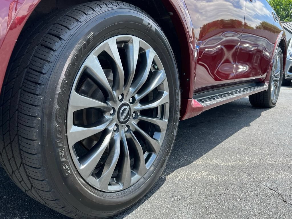Used 2021 Nissan Armada Platinum w/ Captain's Chairs Package RWD image 10