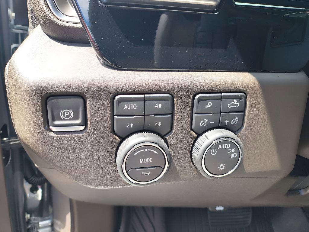 New 2025 Chevrolet Silverado 1500 LT image 13