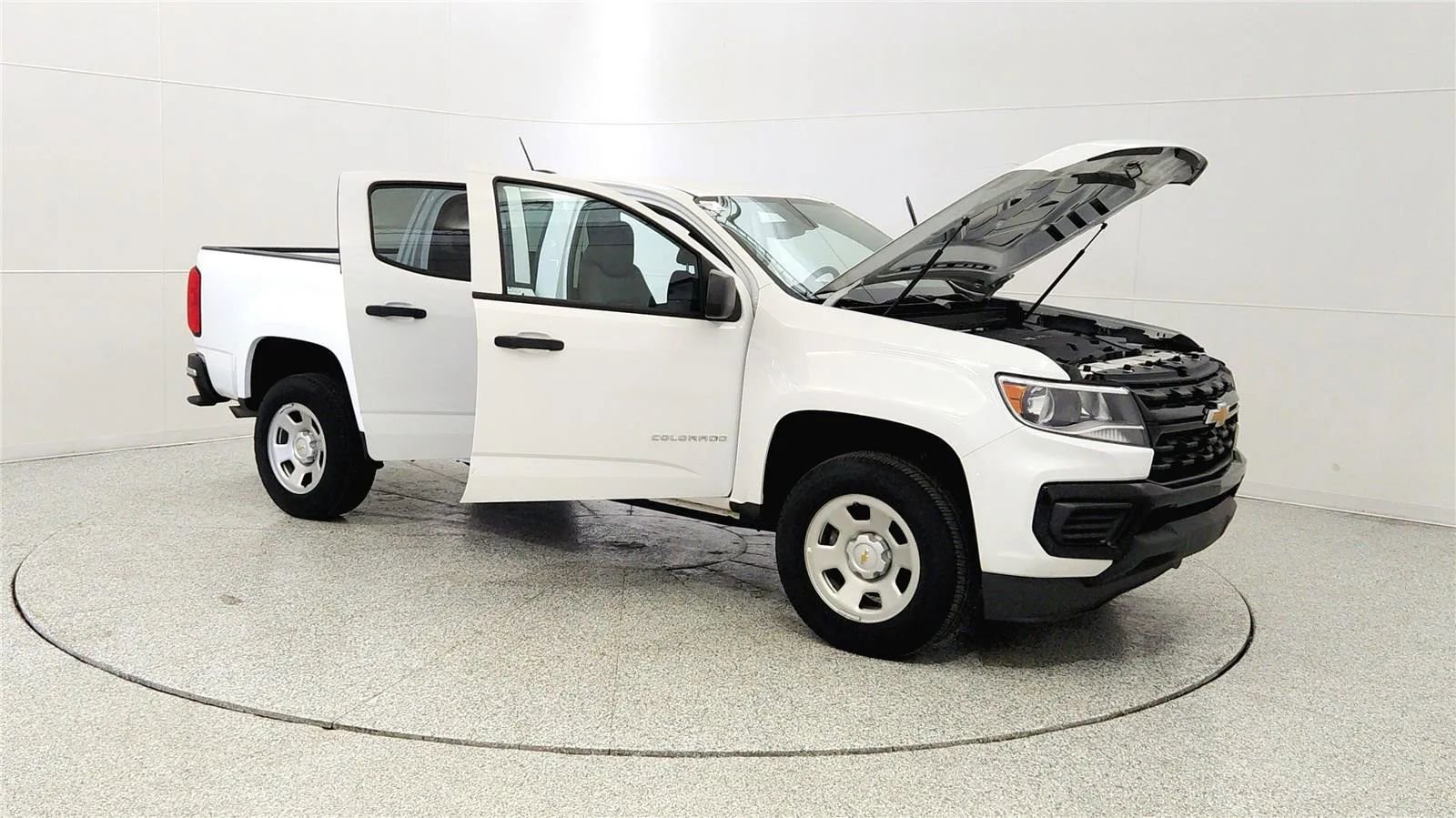 Used 2022 Chevrolet Colorado W/T w/ WT Convenience Package image 9