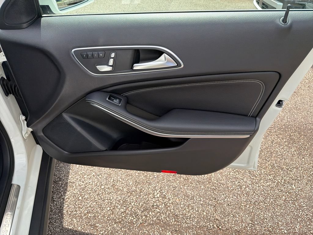 Used 2020 Mercedes-Benz GLA 250 4MATIC image 14