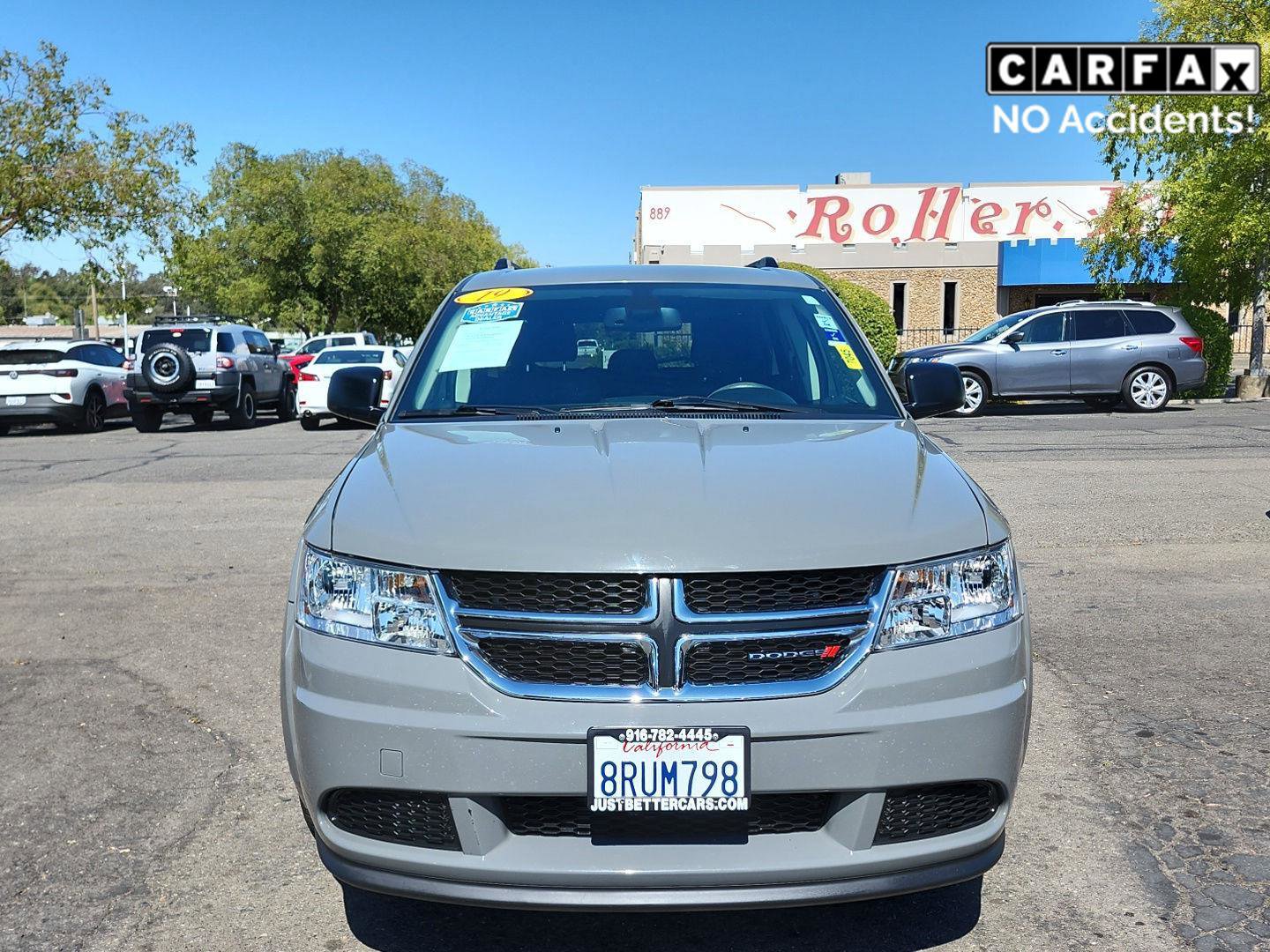 Used 2019 Dodge Journey SE image 2