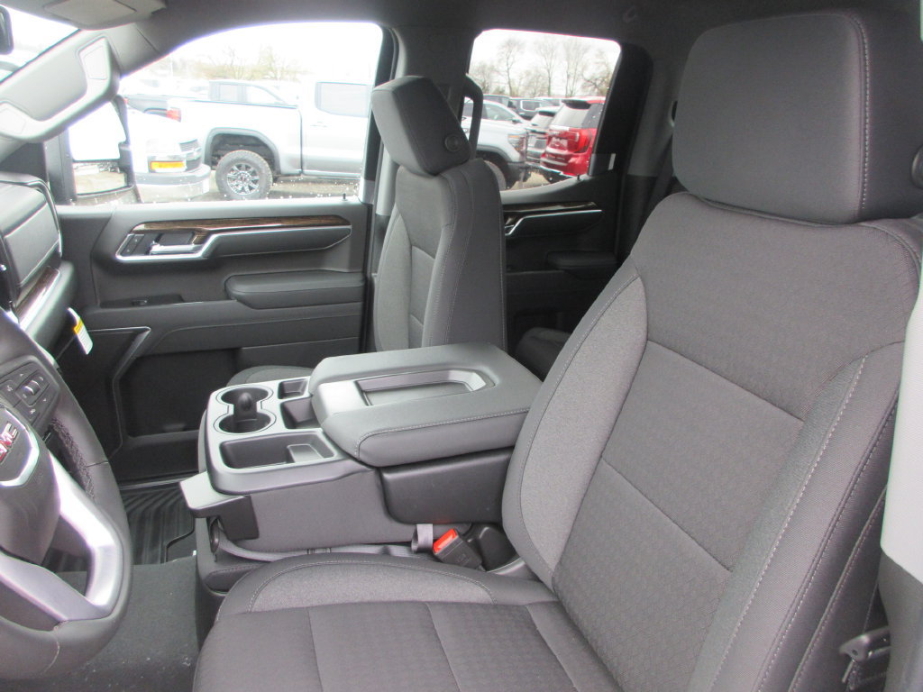 New 2026 GMC Sierra 1500 SLE w/ Max Trailering Package AWD/4WD image 13