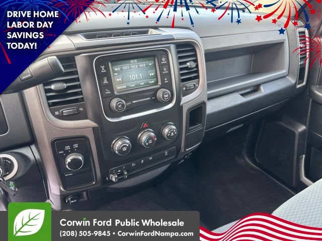 Used 2018 RAM 2500 Tradesman w/ Chrome Appearance Group AWD/4WD image 22