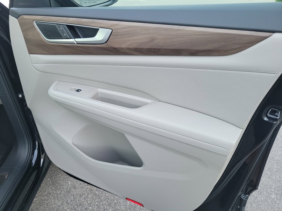 New 2026 Volkswagen Atlas SE image 31