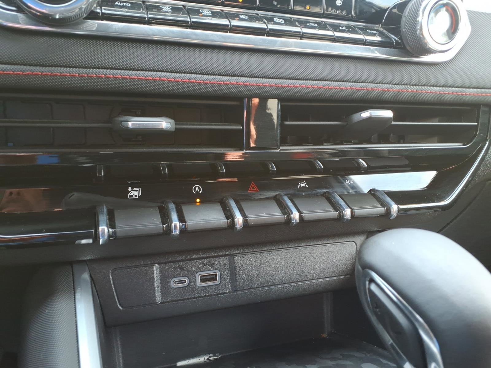 Certified 2024 Chevrolet Colorado Z71 w/ Z71 Convenience Package 2 image 24