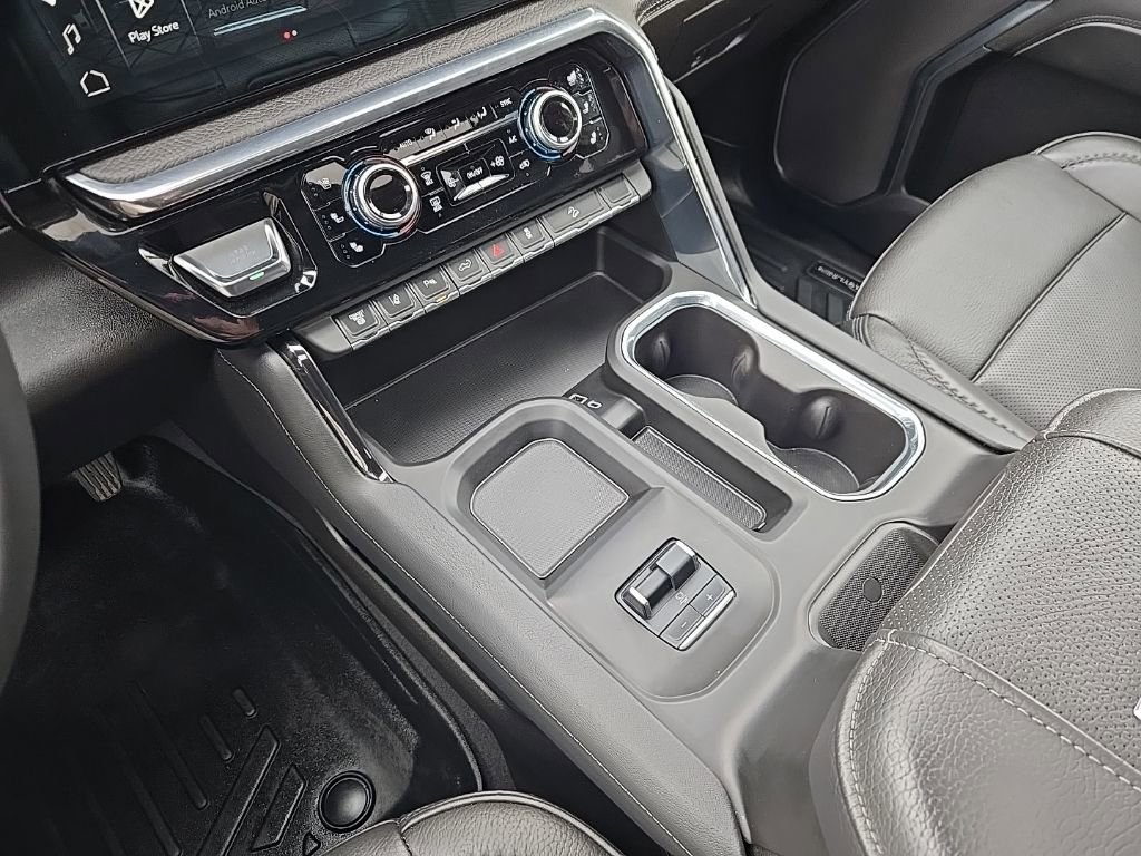 Used 2024 GMC Sierra 2500 Denali w/ Denali Reserve Package image 26