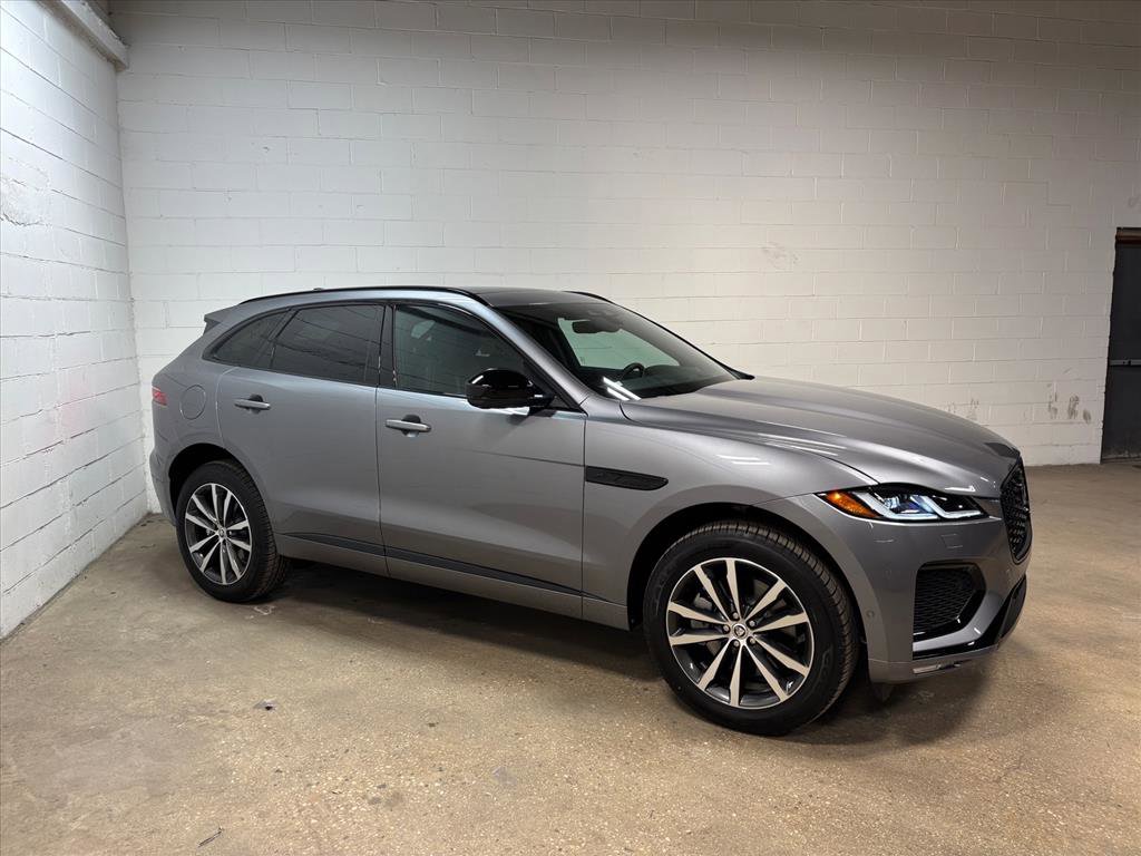 New 2026 Jaguar F-PACE R-Dynamic S image 5
