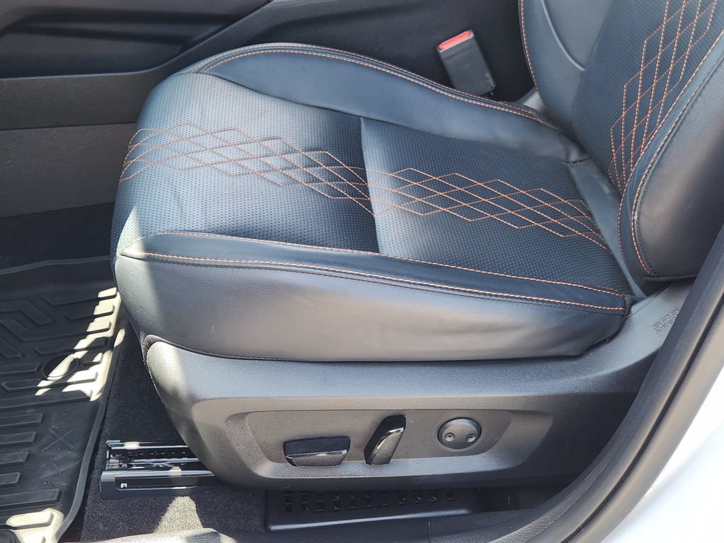 Used 2024 Mitsubishi Outlander SEL FWD image 20