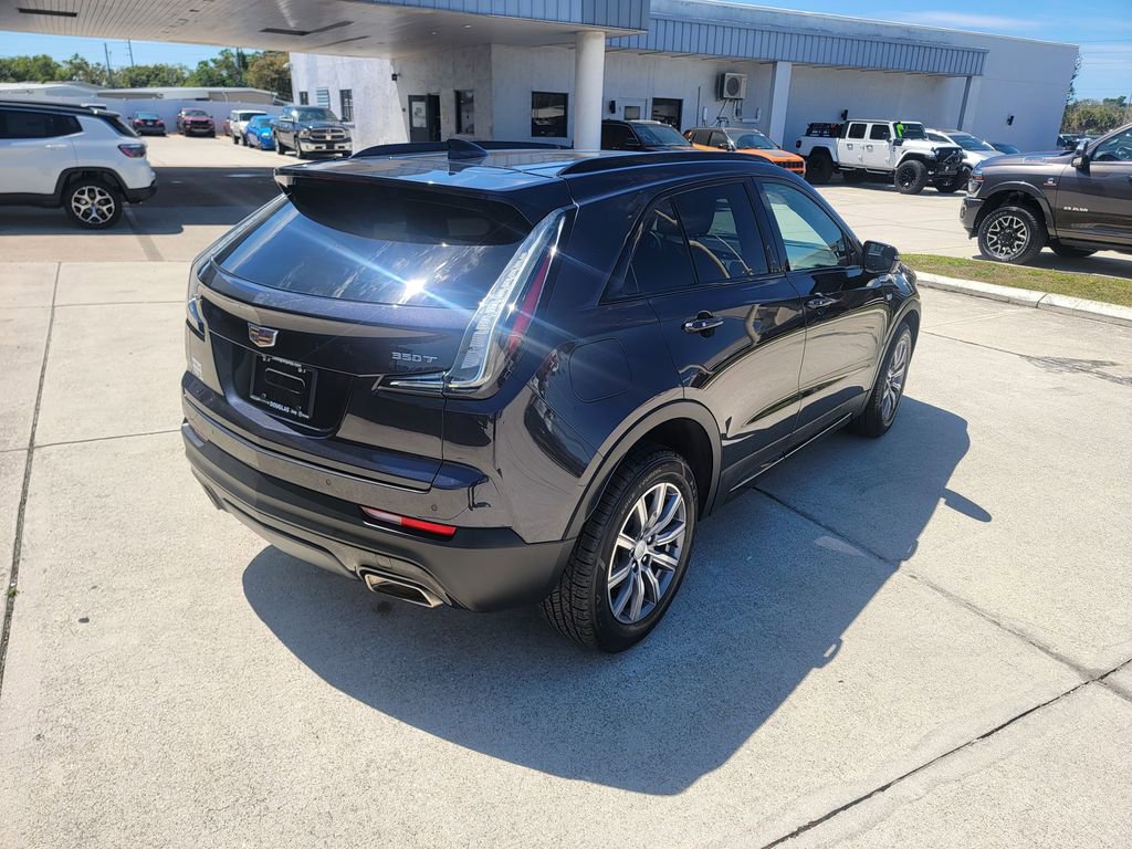 Used 2023 Cadillac XT4 Sport image 5