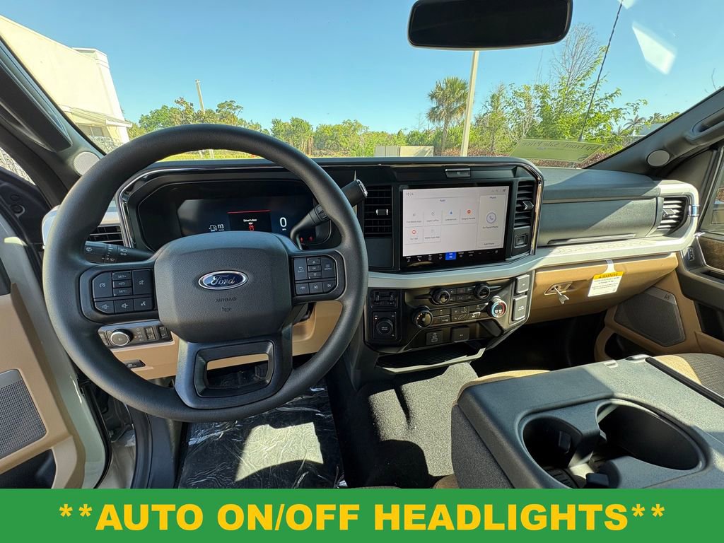 New 2026 Ford F250 XLT w/ XLT Premium Package AWD/4WD image 7