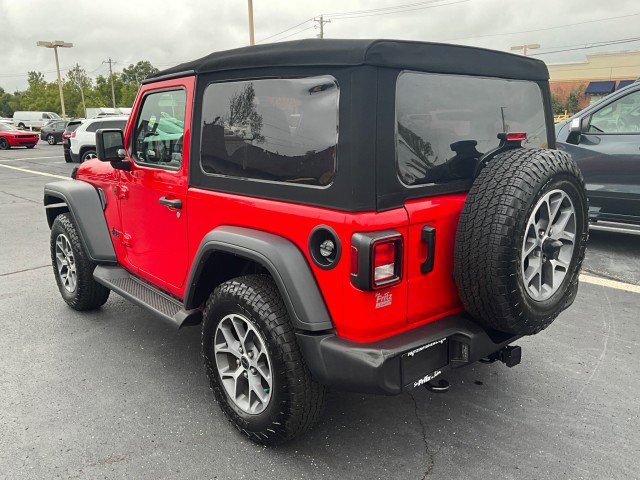 Used 2024 Jeep Wrangler Sport S image 5