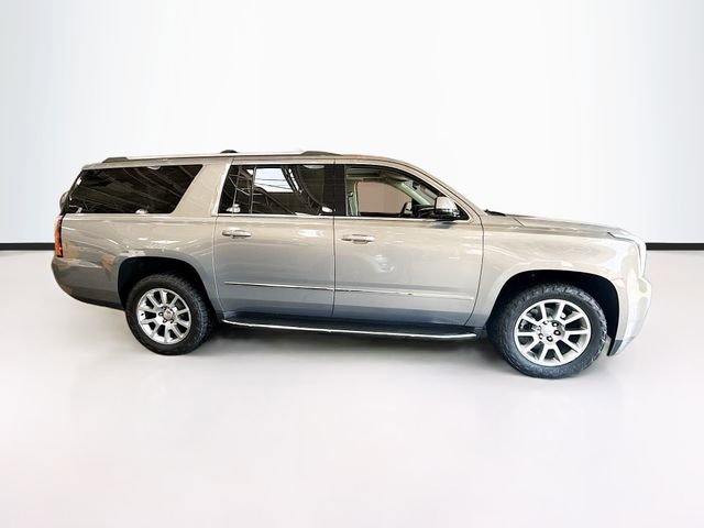 Used 2019 GMC Yukon XL Denali AWD/4WD image 5