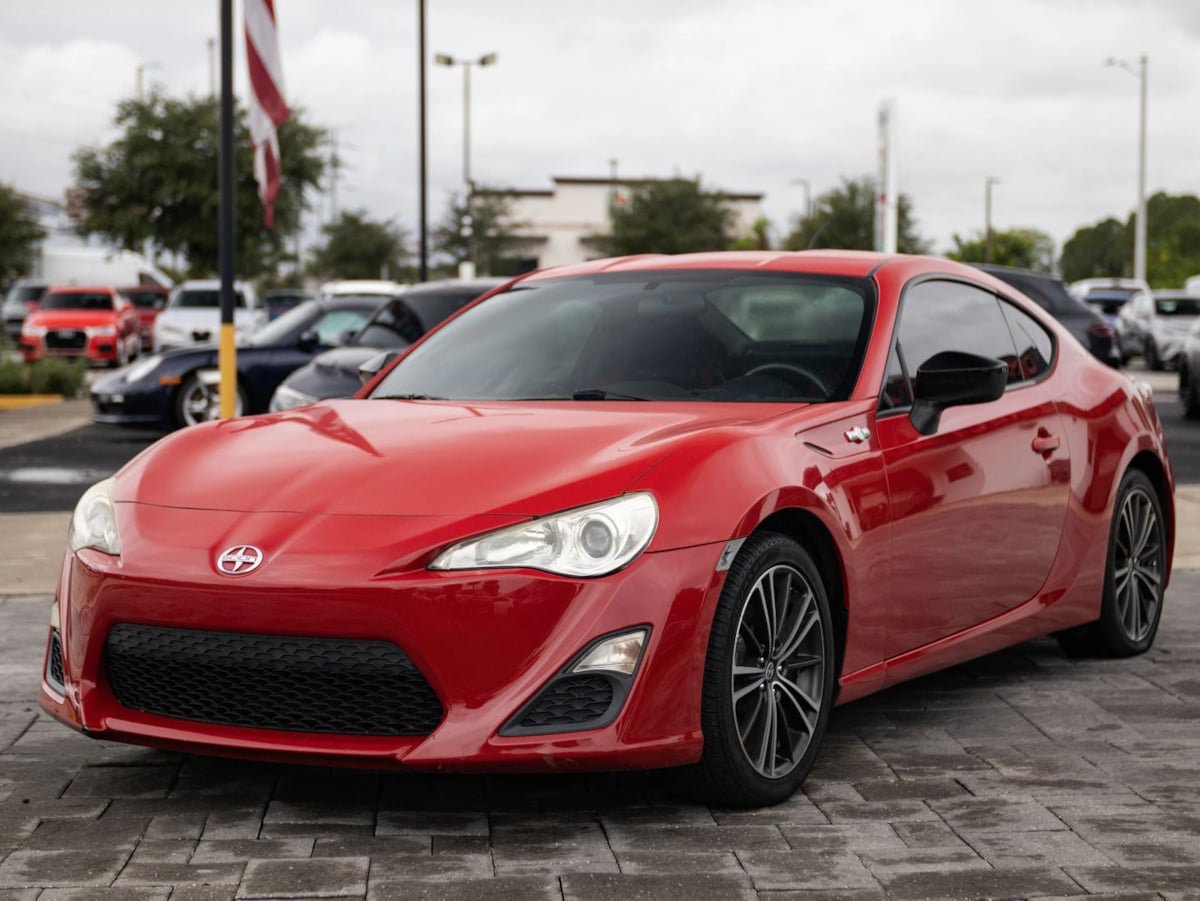 Used 2013 Scion FR-S RWD image 7