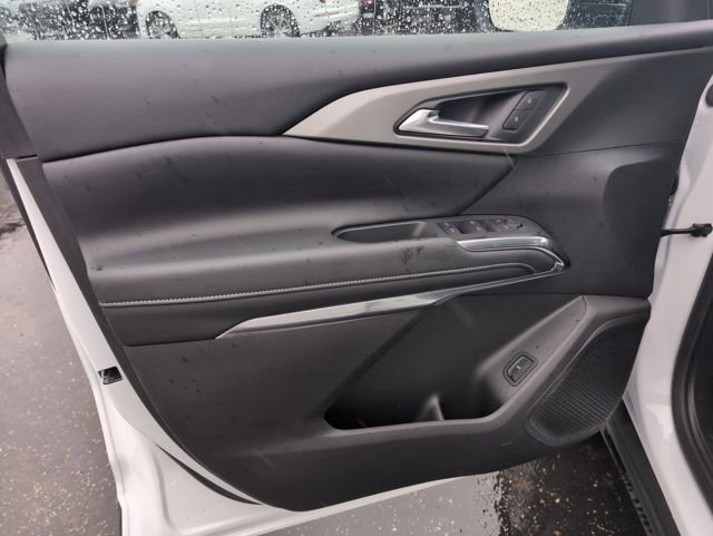 New 2026 Chevrolet Traverse LT w/ Driver Confidence Package image 14