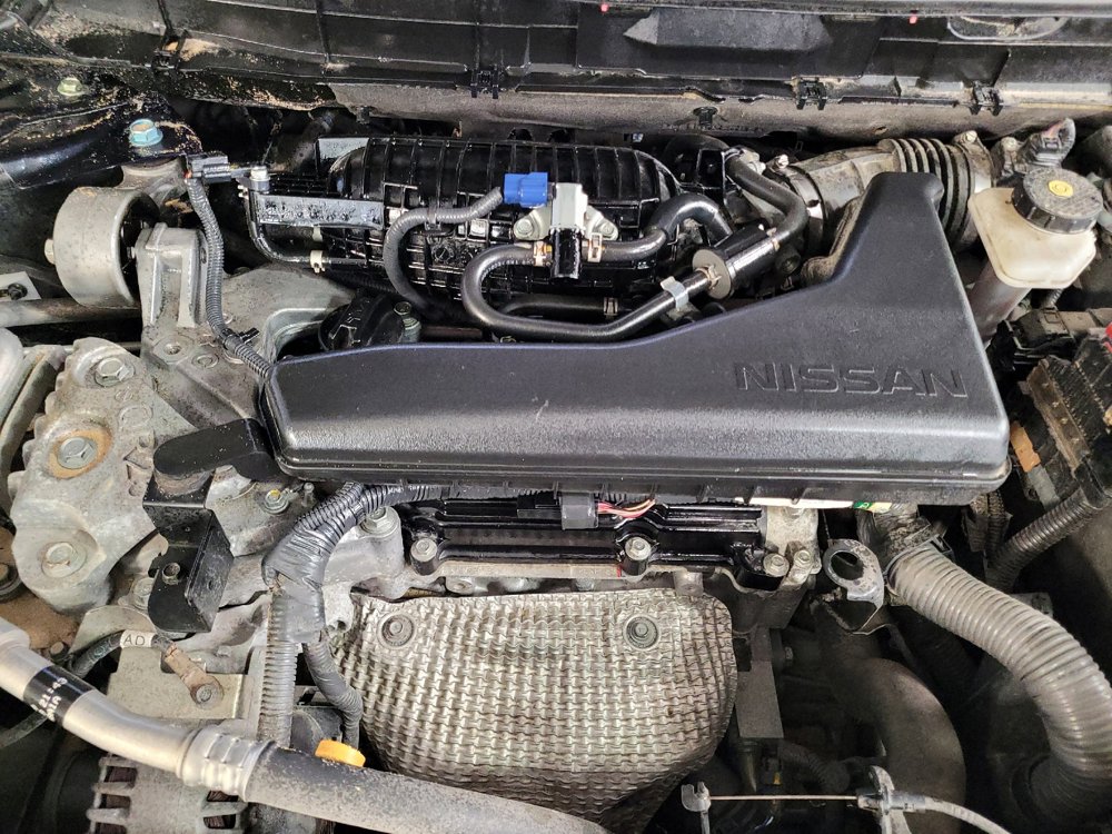 Used 2020 Nissan Rogue S FWD image 30
