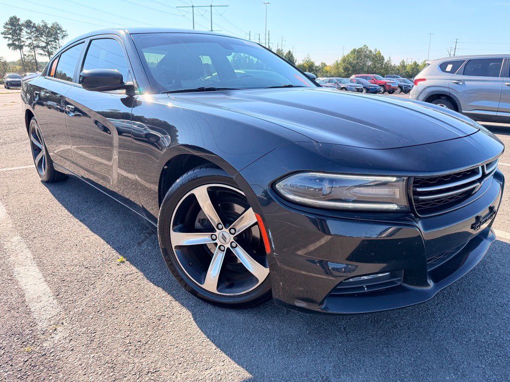 Used 2017 Dodge Charger SXT w/ Plus Group