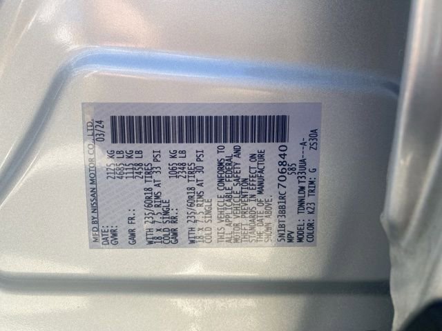 Used 2024 Nissan Rogue SV AWD/4WD image 11