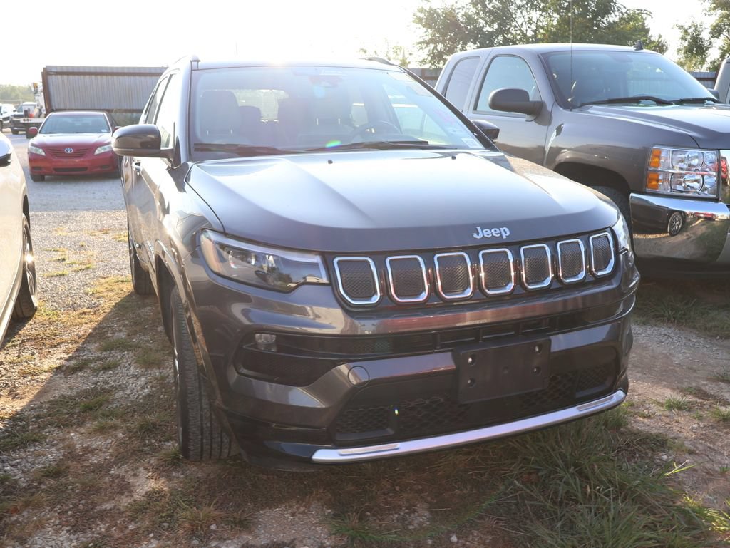 Used 2022 Jeep Compass Limited w/ Elite Group AWD/4WD image 9
