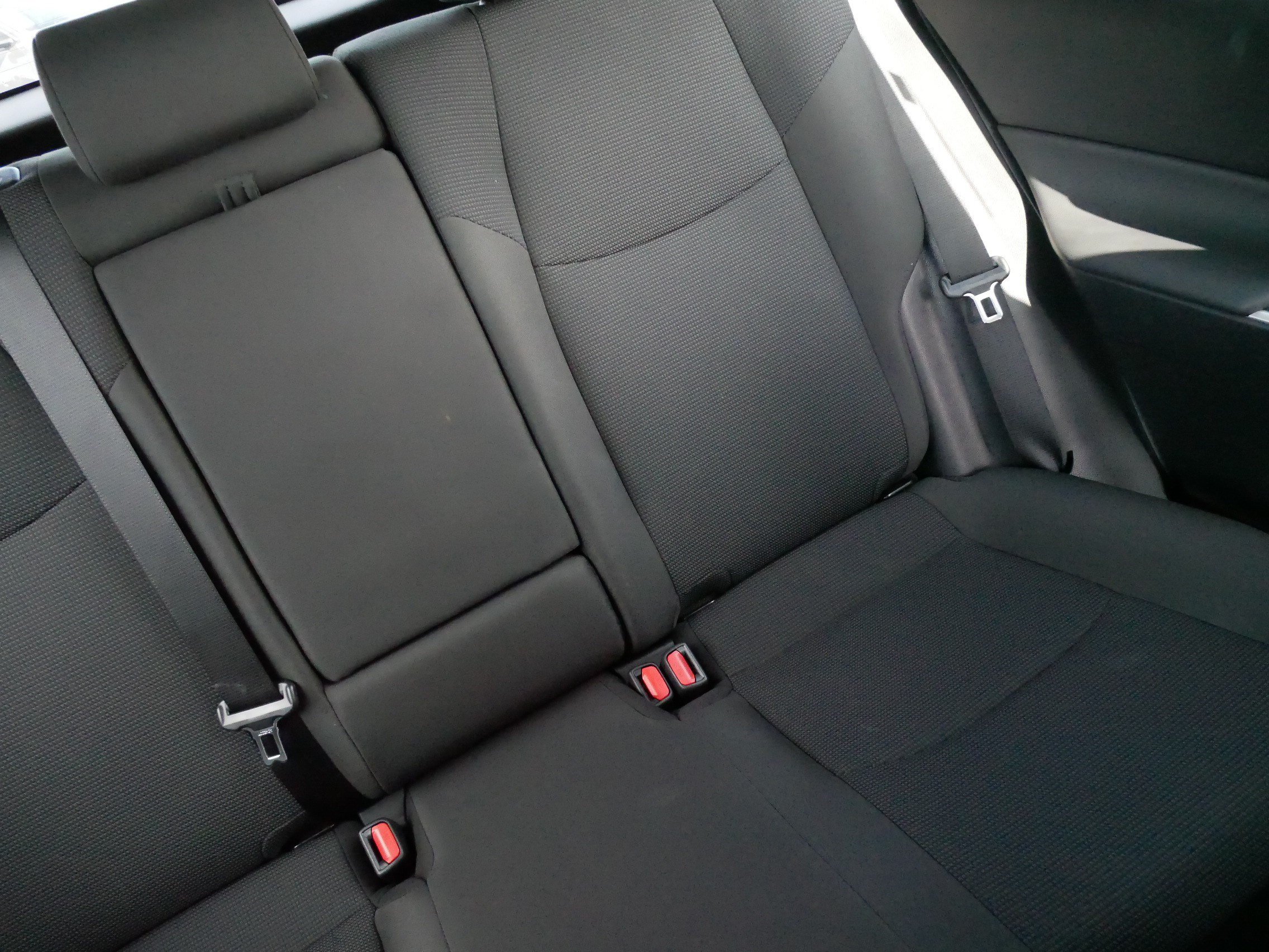 Certified 2021 Toyota RAV4 LE w/ Carpet Mat Package (TMS) AWD/4WD image 14