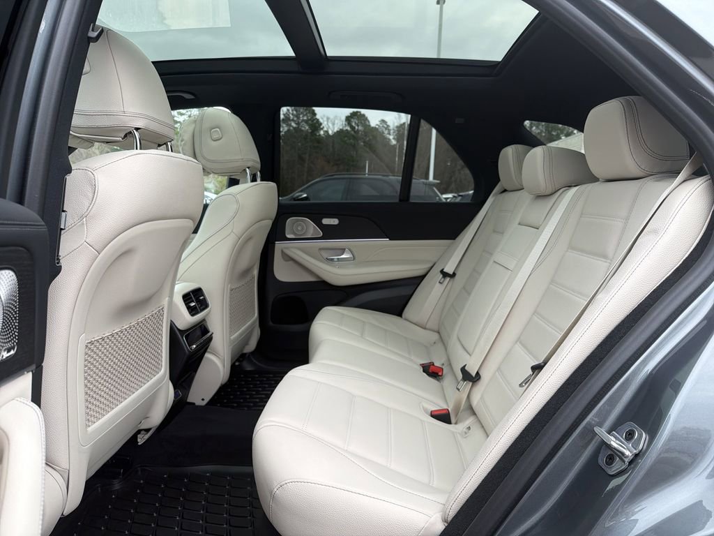 New 2026 Mercedes-Benz GLE 580 4MATIC image 14