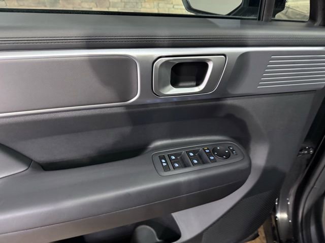 New 2026 Hyundai Santa Fe SE image 9