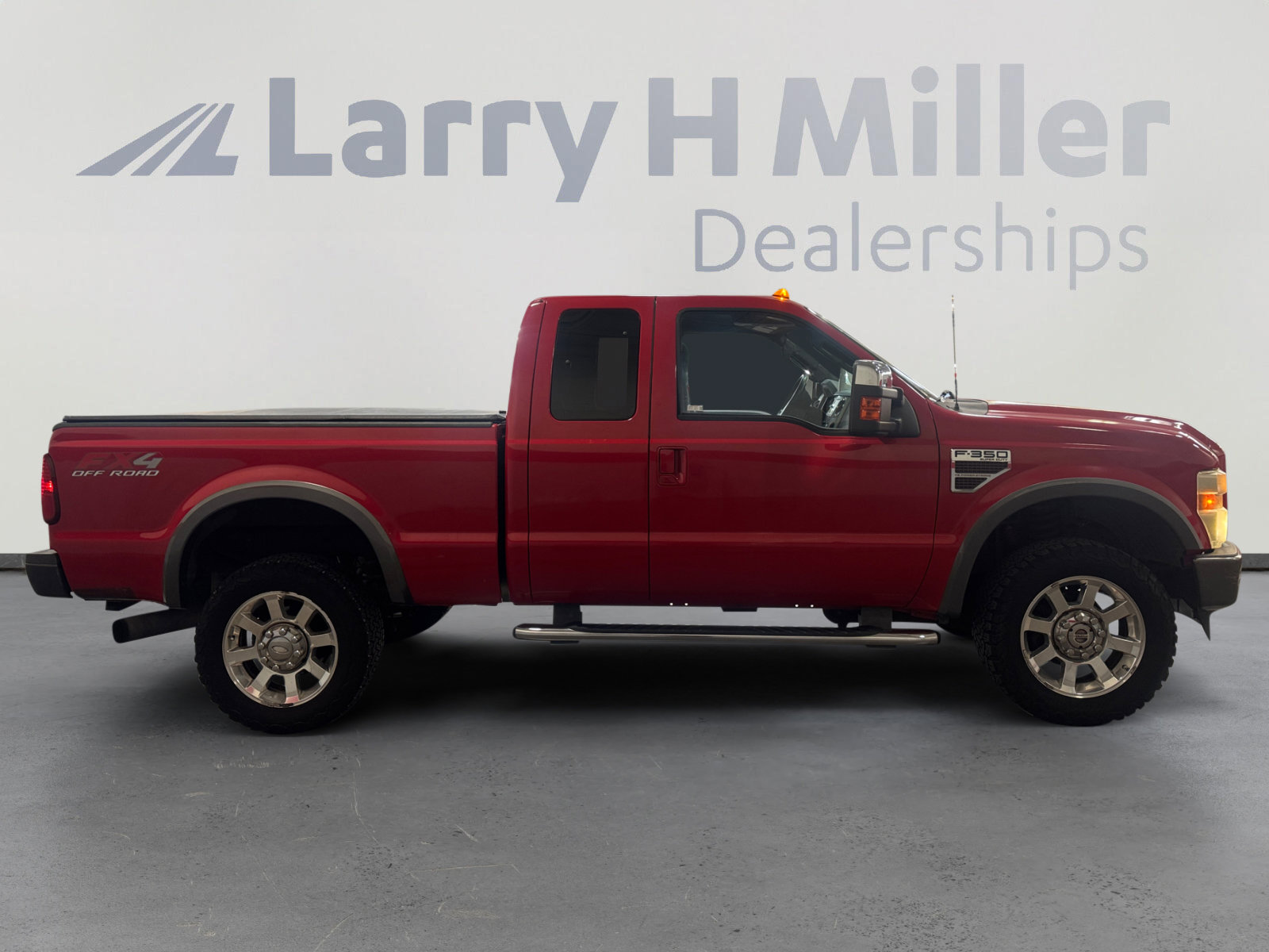 Used 2008 Ford F350 FX4 image 6