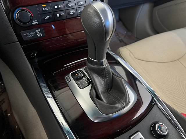 Used 2014 INFINITI Q60 Convertible w/ Premium Package RWD image 24