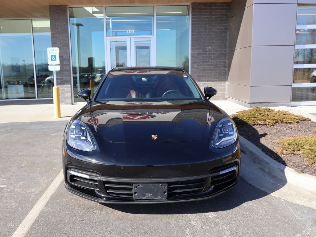 Used 2018 Porsche Panamera 4S image 3
