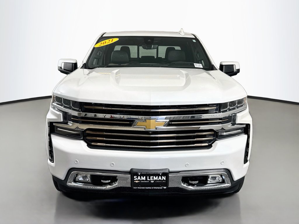 Used 2021 Chevrolet Silverado 1500 High Country w/ Technology Package AWD/4WD image 2