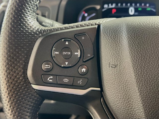 Used 2025 Honda Passport EX-L image 17