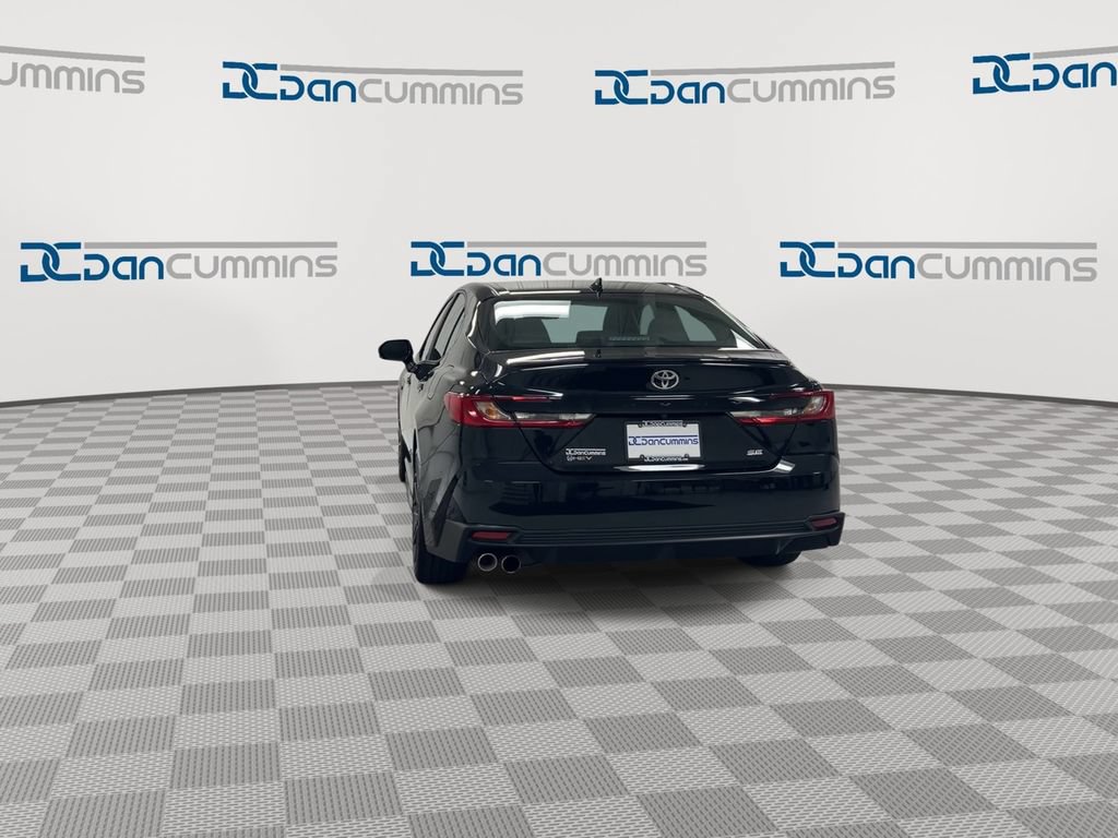Used 2025 Toyota Camry SE w/ Convenience Package FWD image 7