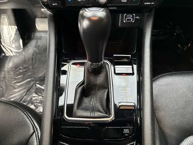 Used 2022 Jeep Compass Limited AWD/4WD image 17