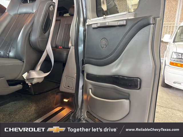Used 2014 Chevrolet Express 1500 image 25