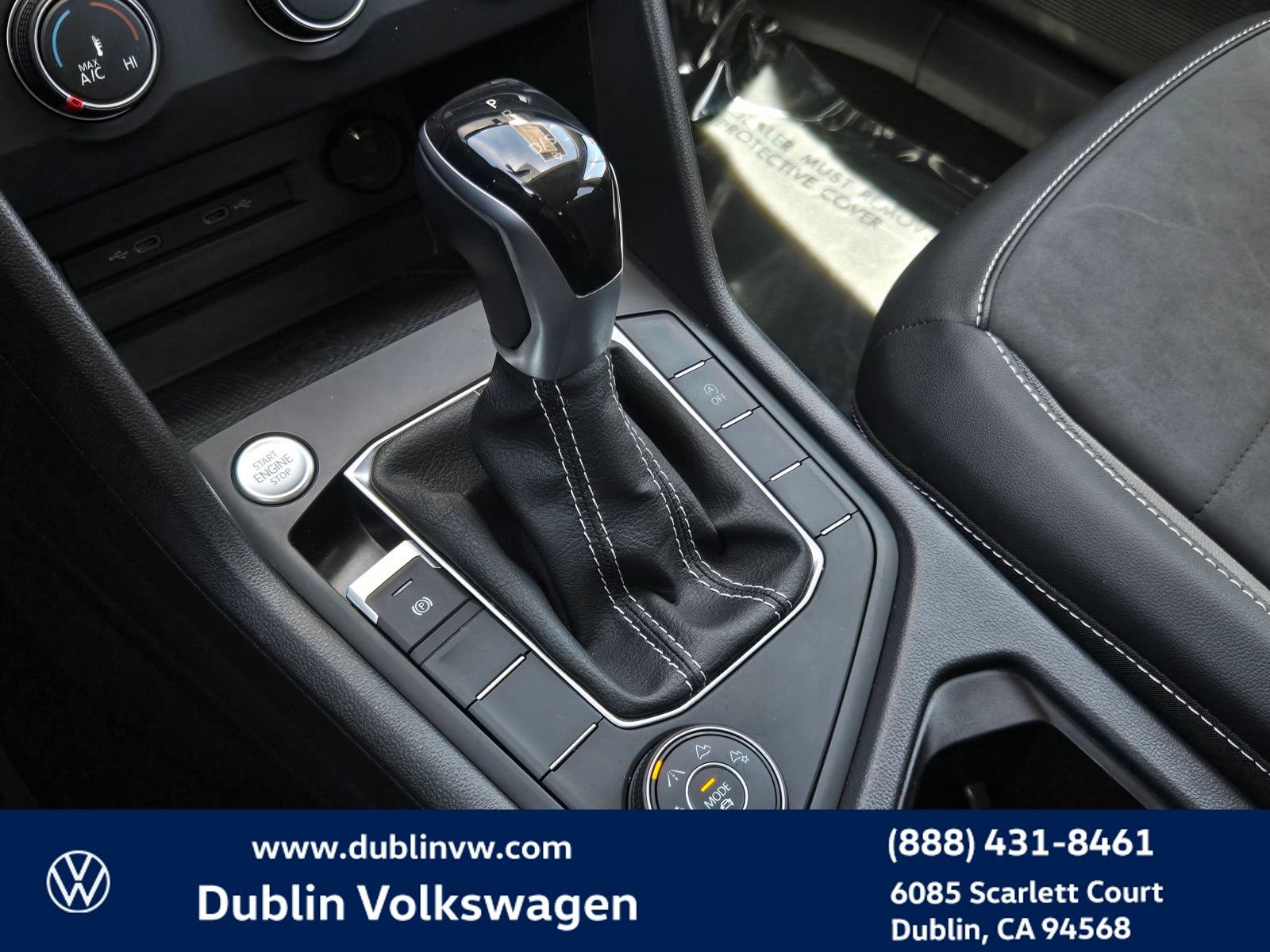Used 2022 Volkswagen Taos SE AWD/4WD image 16