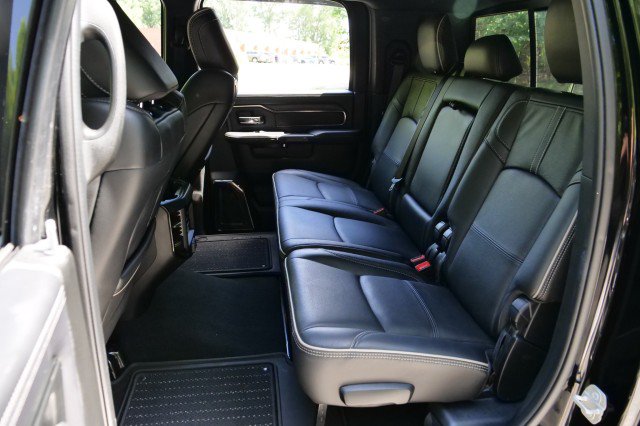 Used 2024 RAM 3500 Limited AWD/4WD image 22