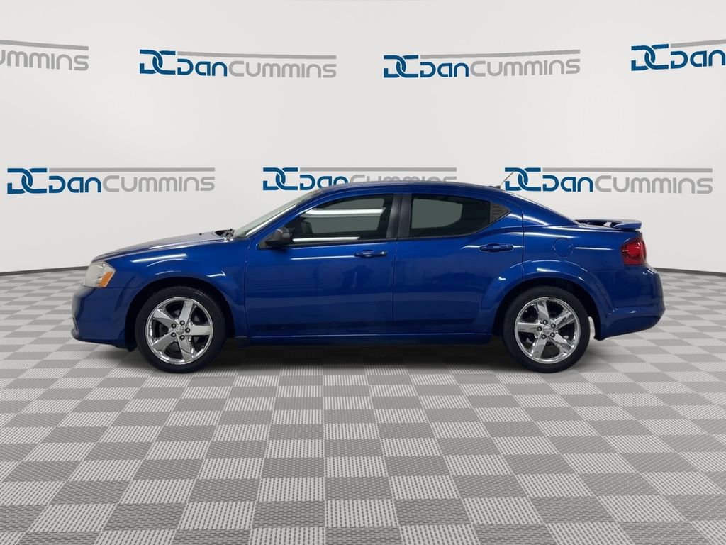Used 2013 Dodge Avenger SE image 5