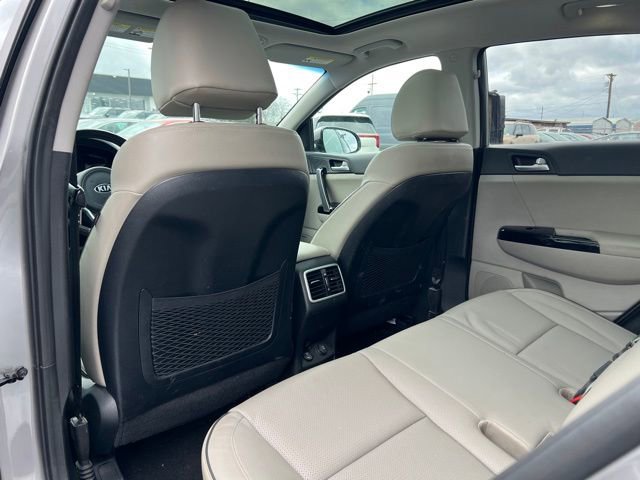 Certified 2022 Kia Sportage EX w/ EX Technology Package image 13
