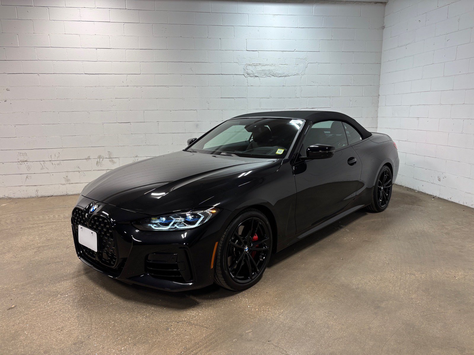 Used 2021 BMW M440i Convertible w/ Executive Package RWD image 1