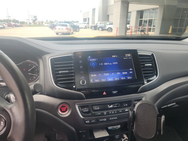 Used 2022 Honda Ridgeline RTL image 13
