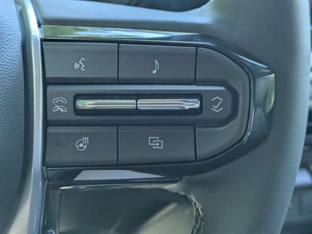 New 2026 Chevrolet Colorado ZR2 w/ Technology Package AWD/4WD image 15