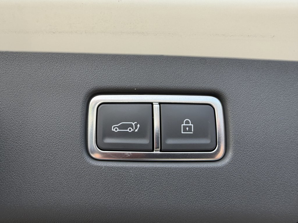 Used 2024 Kia EV9 Light image 39