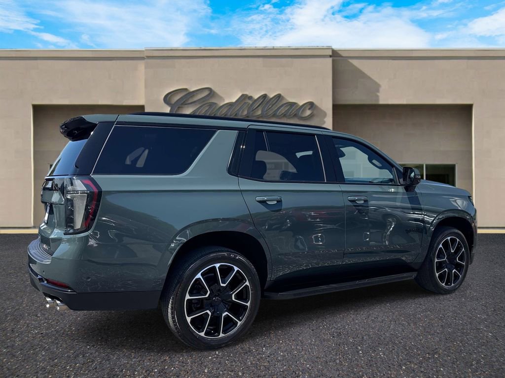 Used 2025 Chevrolet Tahoe RST w/ Comfort Package RWD image 3