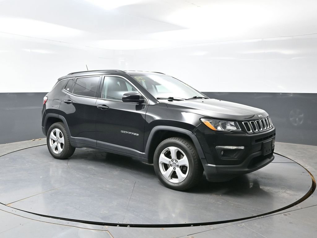 Used 2020 Jeep Compass Latitude AWD/4WD image 5