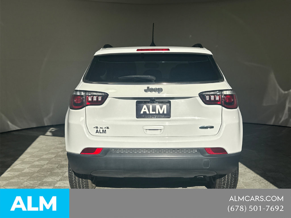 Used 2022 Jeep Compass Latitude AWD/4WD image 7