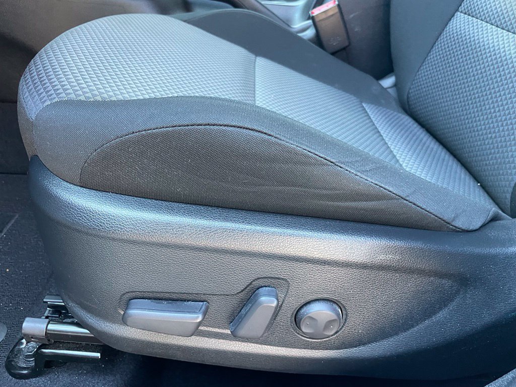 Used 2025 Kia Soul S FWD image 11