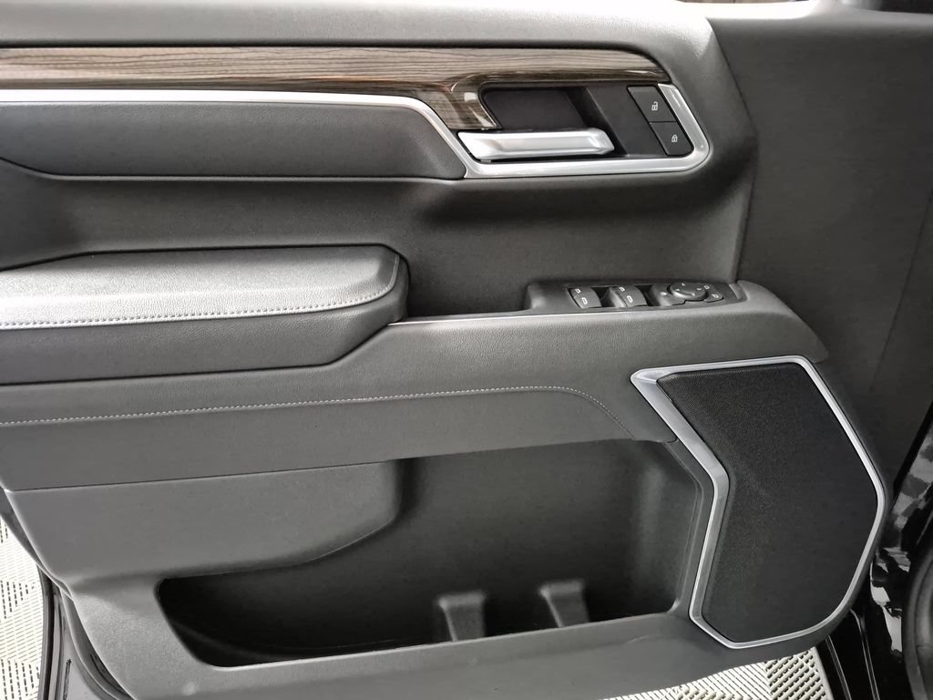New 2026 Chevrolet Silverado 1500 LT AWD/4WD image 15