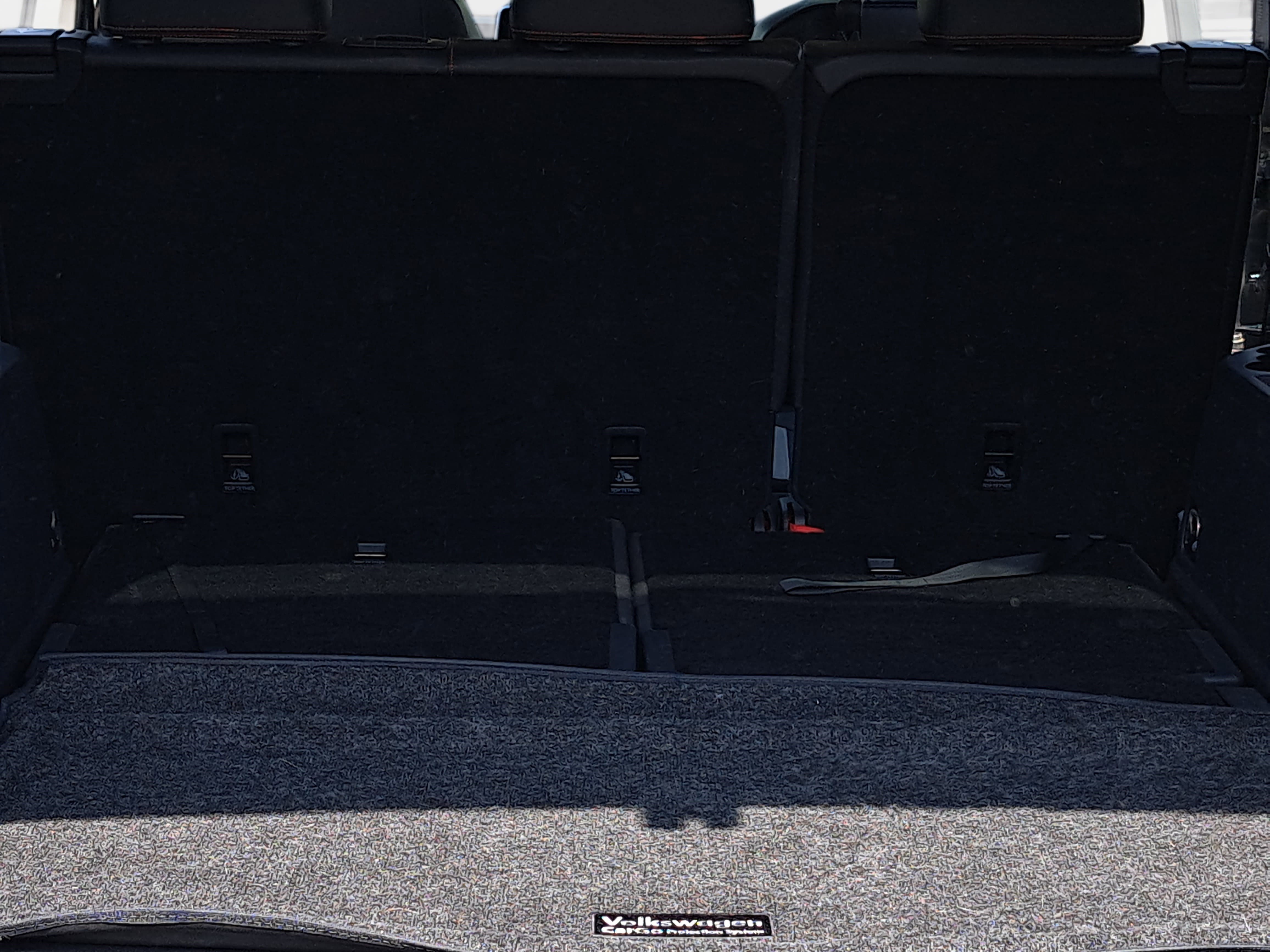 Used 2024 Volkswagen Atlas Peak Edition SE image 14