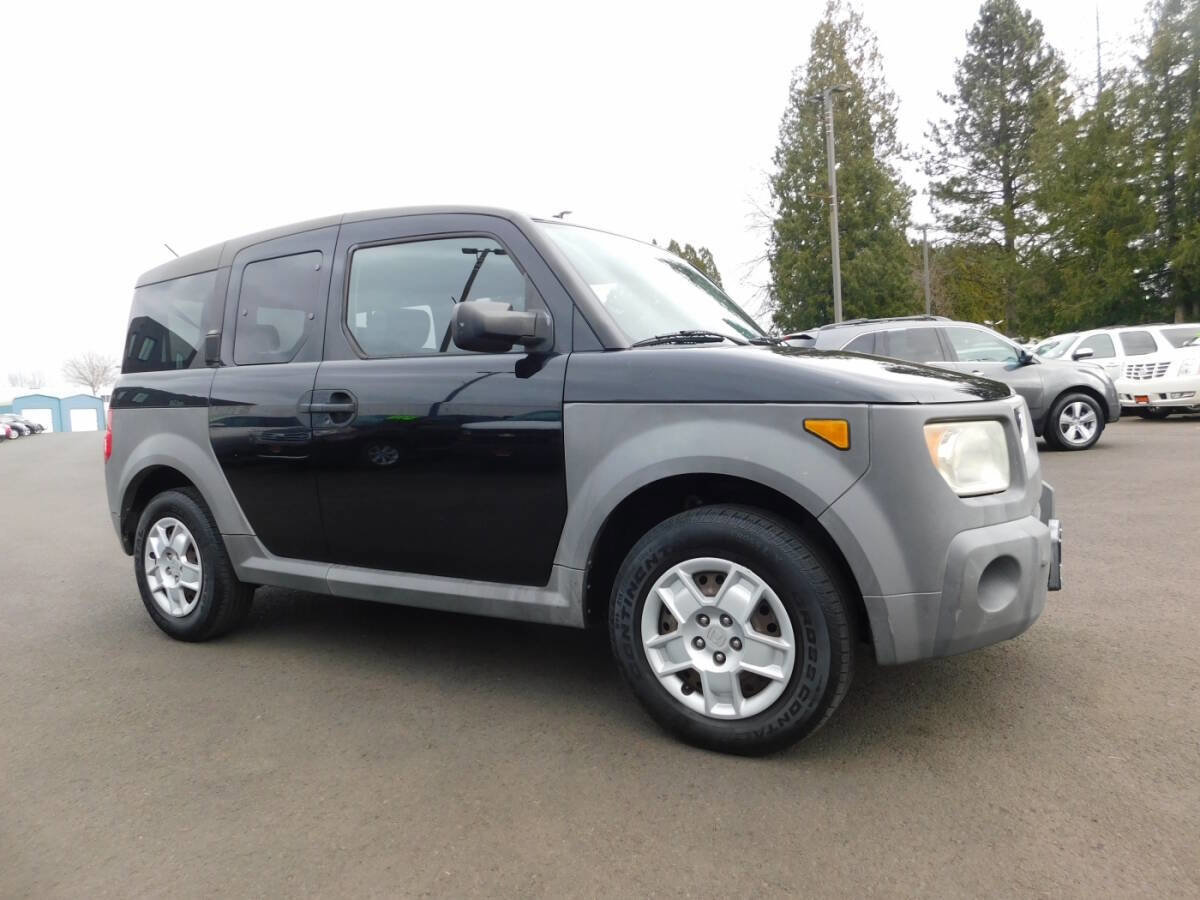 Used 2005 Honda Element LX image 1