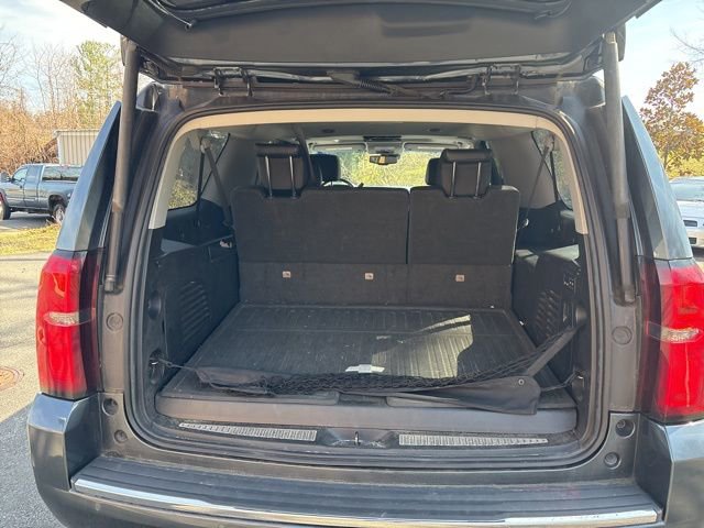 Used 2019 Chevrolet Suburban Premier image 5